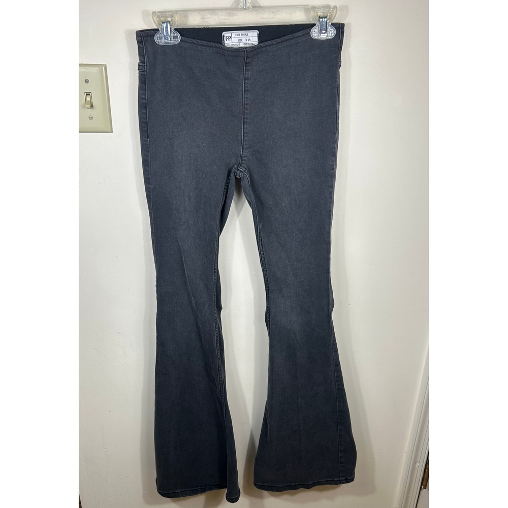 Free People Flare‎ Jeans Penny Pull On Women 25 Black Faded Boho Hippie Stretch